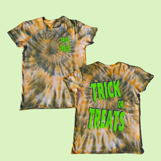 Camiseta Tie-Dye "Trick or treats"