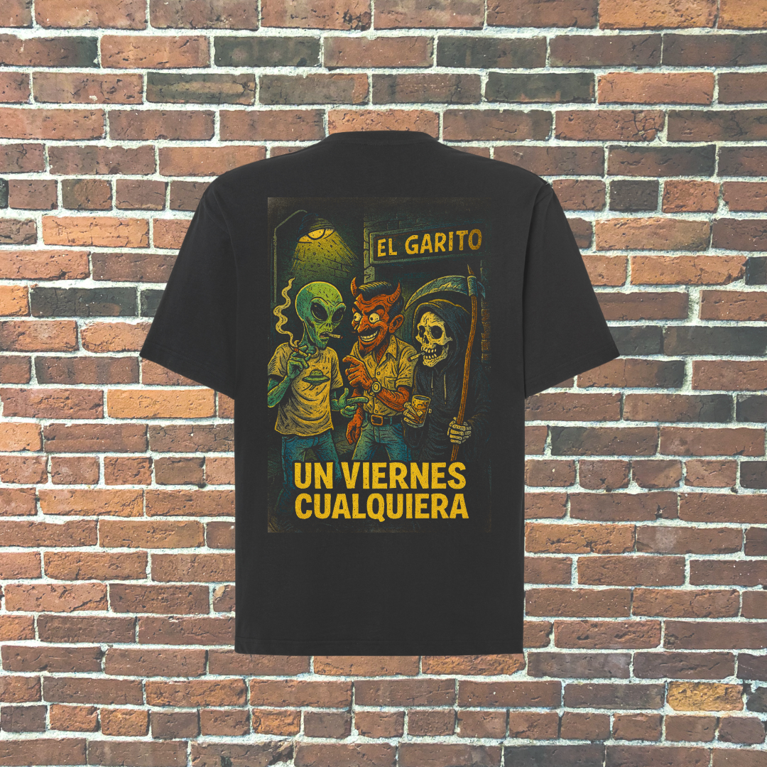 Camiseta Oversize "Un viernes cualquiera"