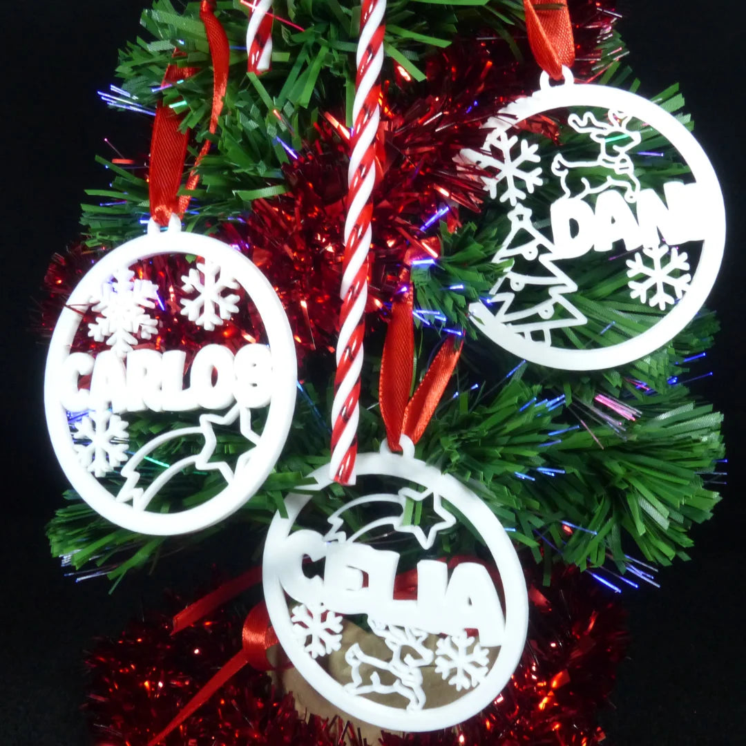 Bola de navidad personalizada con nombre a un color - Product Image